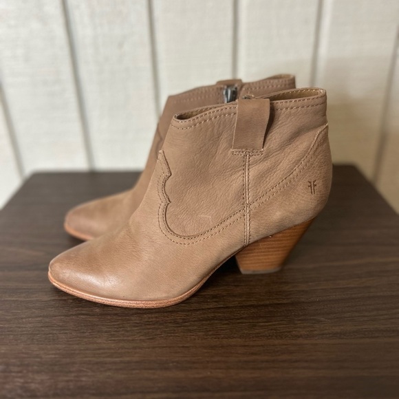 Frye Reina Western Booties, size 6.5. - Picture 1 of 9